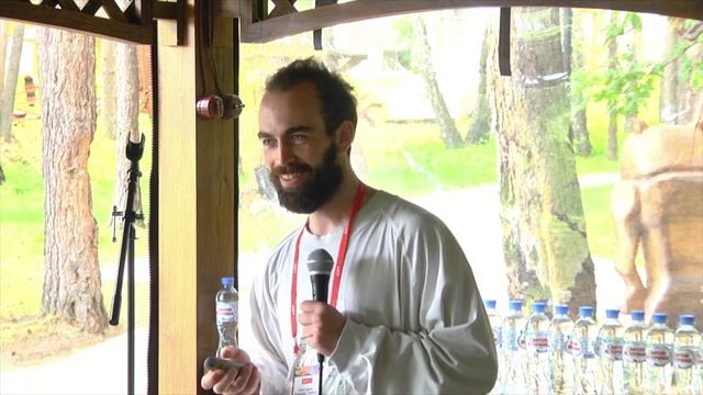 Мик Вайсман: "Цыганщина: как переехать всем офисом 7 раз за 7 месяцев и при этом запустить продукт" смотреть онлайн