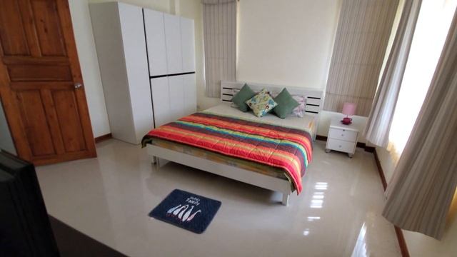 Двухспаленный дом в резорте с бассейном в районе Ламай смотреть онлайн