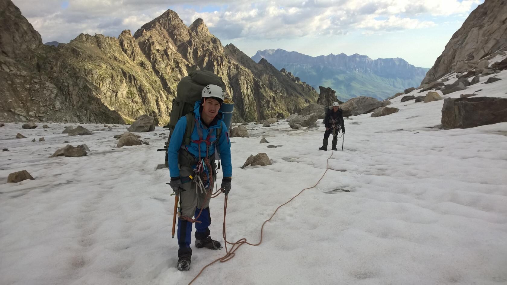 Горный туристский поход по Безенгам