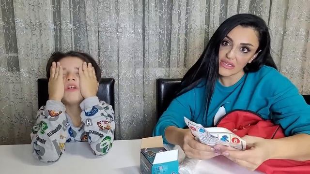 EFE ve EMİR İLE DEPREM TATBİKATINA KATILDIK !! BÜYÜK ACİL DURUM ÇANTASI İNCELEDİK . смотреть онлайн