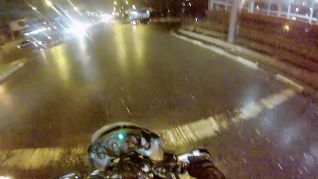 Езда в снег по асфальту. смотреть онлайн