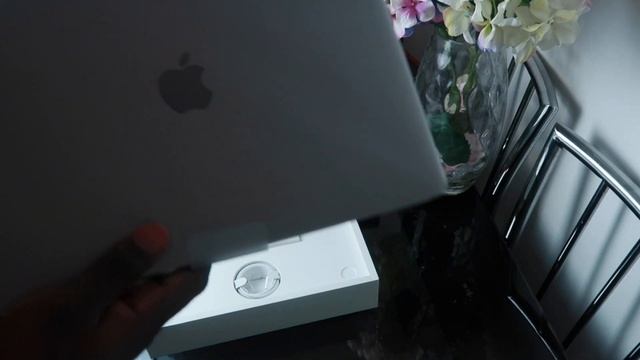 MacBook Pro 2020 13 inch unboxing смотреть онлайн