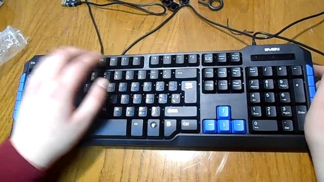 Обзор бюджетных геймерских наушников и клавиатуры для интернет-кафе или компьютерного клуба смотреть онлайн