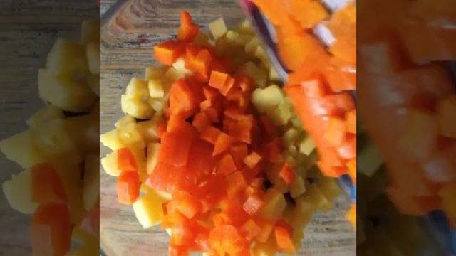 Оливье с мясом смотреть онлайн