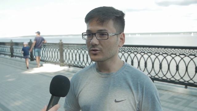 На фестиваль "Гостеприимная Чувашия" прибыли гости из Кубы и познакомились с национальной кухней смотреть онлайн