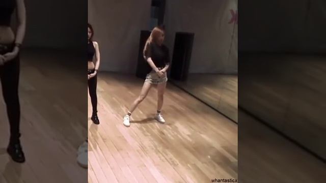 BLACKPINK ROSE/ROSÉ Focus - BOOMBAYAH (붐바야) DANCE PRACTICE смотреть онлайн