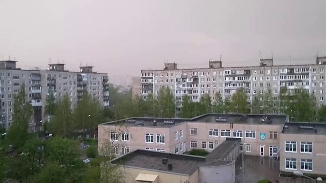 Люблю грозу в начале мая... смотреть онлайн