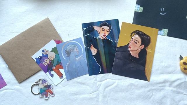 Распаковываем мои принадлежности для коллекционирования! K-pop merch haul смотреть онлайн