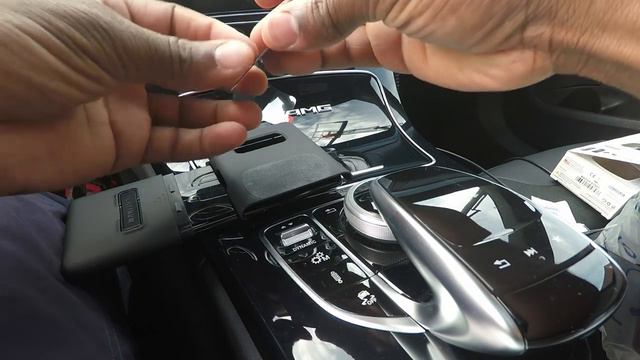 New Car = NEW Magnetic cell phone holder for the cockpit of the AMG Mercedes c63. смотреть онлайн