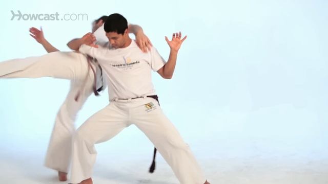 How to Do the Vingativa | Capoeira смотреть онлайн