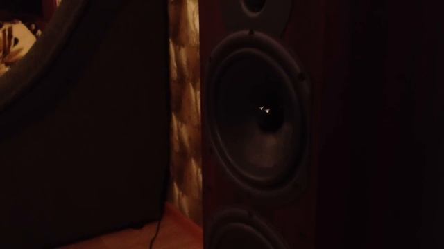 Wharfedale Diamond 9.5 + Pioneer смотреть онлайн