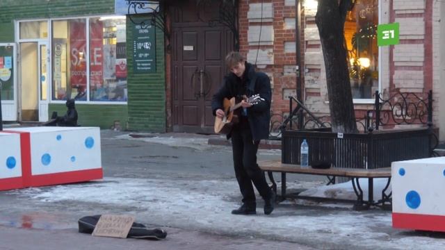 Мода или субкультура? В Челябинске молодежь все чаще носит балаклавы, снуды или маски на все лицо смотреть онлайн