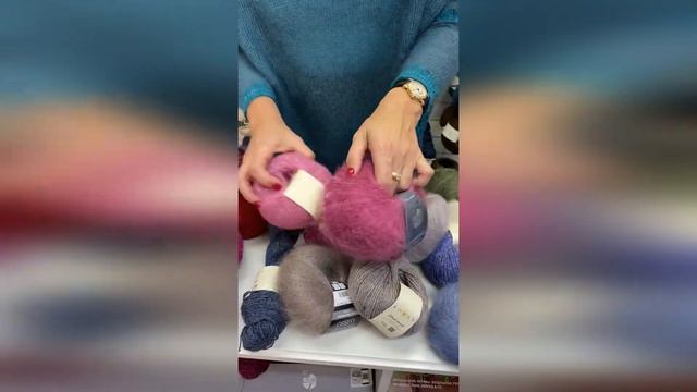 УЛЬТРАМОДНЫЙ ДЖЕМПЕР С ОПИСАНИЕМ! Мохер в сочетании с твидом! Идея из журнала ROWAN! смотреть онлайн