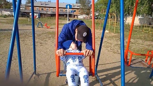 10 месяцев Ярику смотреть онлайн