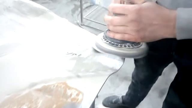 Шлифование кругом Norton A975 смотреть онлайн