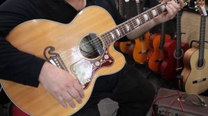 Gibson J-200