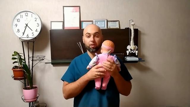 Лечение Кривошеи. Как Носить Ребенка При Кривошее смотреть онлайн