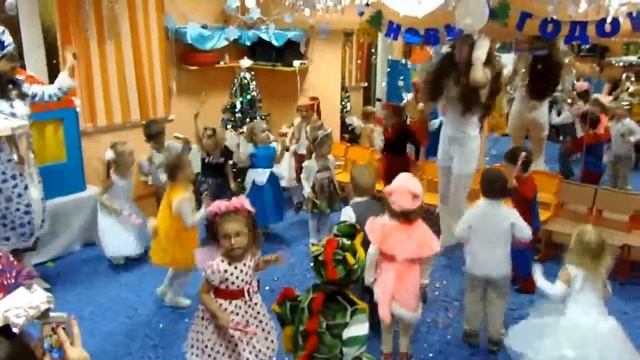 Новогодний праздник 28 декабря в 18 ч. смотреть онлайн