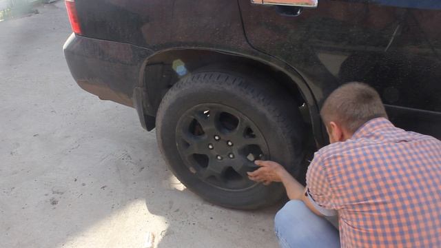 Ремонт прокола бескамерной шины своими руками не снимая колеса. смотреть онлайн