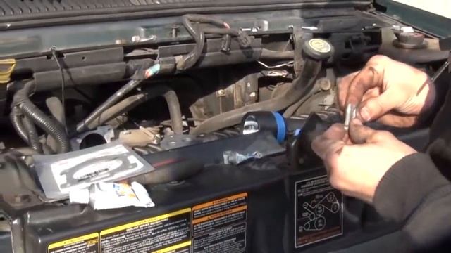 How to clean a throttle body and Idle air control valve (iac) смотреть онлайн