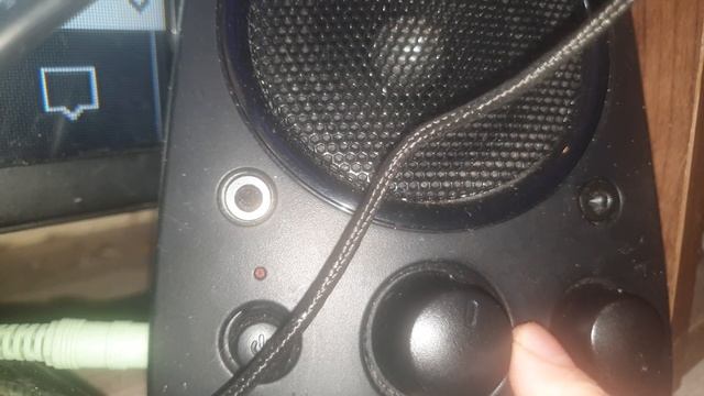 Logitech Z623 Bass Test (My Stoner Mind: Terminal Velocity) смотреть онлайн