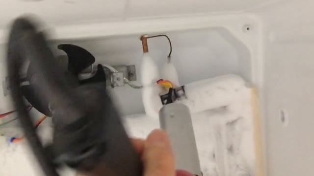Cómo reparar Refrigerador qué tiene demasiado hielo смотреть онлайн