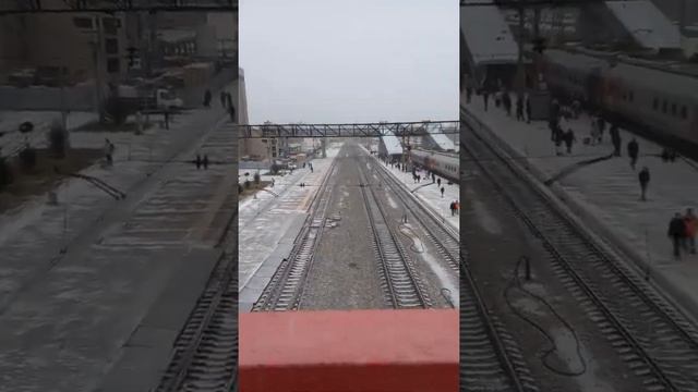 тройной 2эс7 зимой на вокзале Тюмень смотреть онлайн