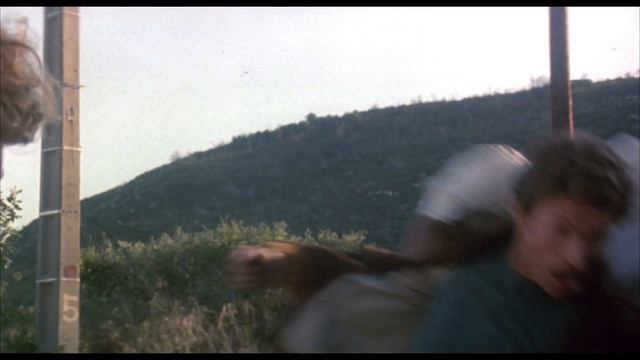 Year of the Comet (1992) ORIGINAL TRAILER [HD 1080p] смотреть онлайн