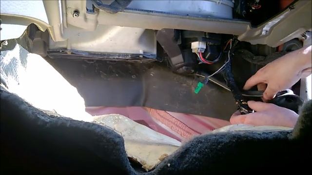 Volvo S60 V70 cabin blower fan removal 2001-2009 смотреть онлайн