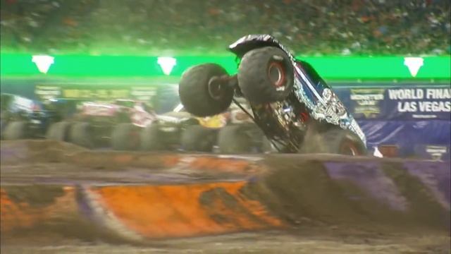 Самые Невероятные Машины Монстры смотреть онлайн