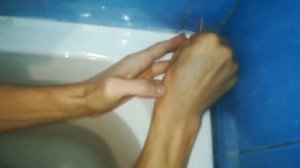 Герметизация ванны своими руками.