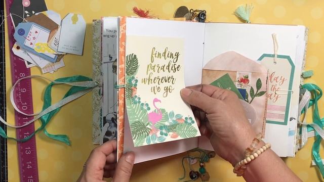 Flip Through - Four Little Golden Book Junk Journals - Altered LGB Junk Journals W/ The Golden Spin смотреть онлайн