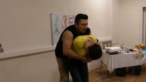 встряска, наиболее эффективная тракция позвоночника