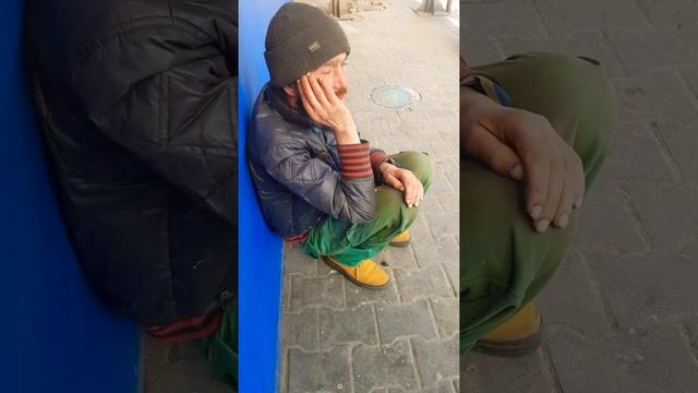 Киев Центральный ЖД Вокзал (Адесса) смотреть онлайн