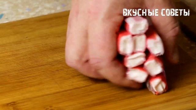 Готовлю минуту, а сметают за секунду! Без возни и ожиданий! Необычный салат на каждый день! смотреть онлайн