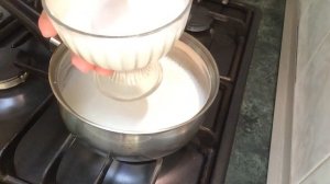 Густой молочный кисель на десерт .  Рецепт нежного , вкусного м полезного киселя .