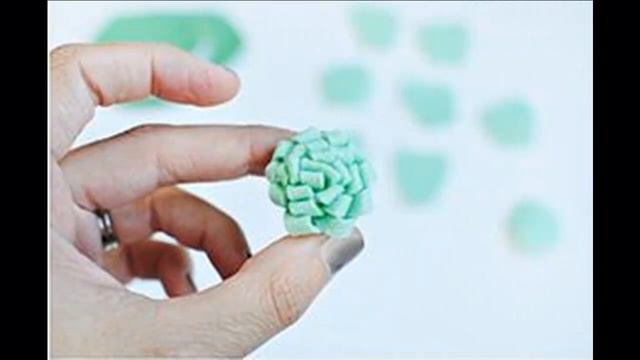 ДЕЛАЕМ ЦВЕТОК ИЗ ФЕТРА