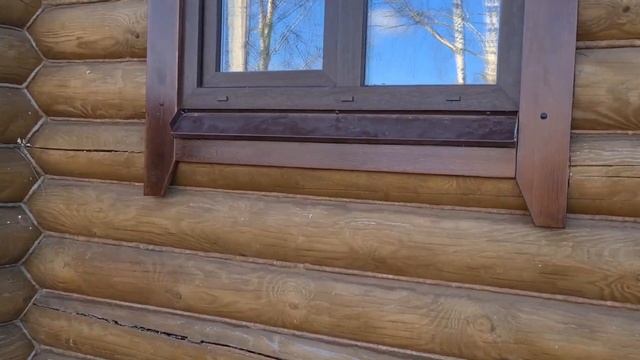 Неправильная обсада и самодельные наличники в деревянном доме. смотреть онлайн