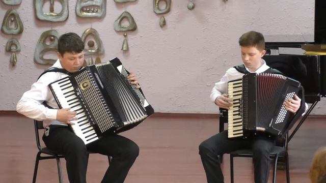 Романовский Максим и Бочкарев Даниил, р.н.п. обр. Б. Самойленко «Коробейники» смотреть онлайн