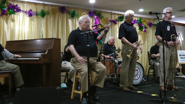 "MANDY, MAKE UP YOUR MIND": BOB SCHULZ and his FRISCO JAZZ BAND (Fresno, 2.8.19) смотреть онлайн