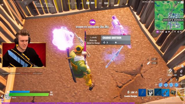Welcome to Fortnite Season 4! (INSANE) смотреть онлайн