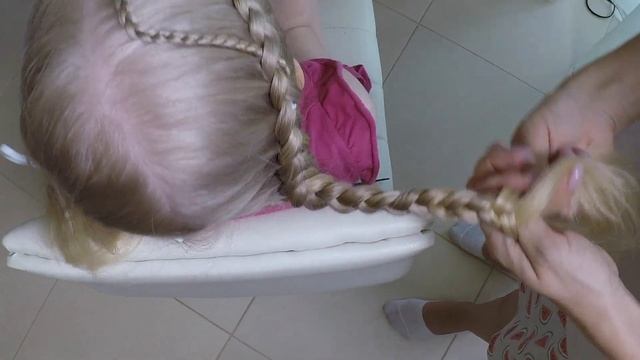 Прически для девочек французская с голландской косой /Красивая прическа для девочки смотреть онлайн