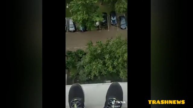 Слабонервным не смотреть. Смысл жизни, ошибки жизни за 25 секунд смотреть онлайн