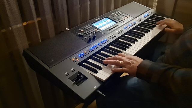 The cats - One Way Wind Yamaha psr sx 700 смотреть онлайн