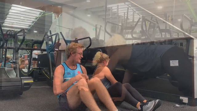 Week 3: Tips for working out with a friend смотреть онлайн