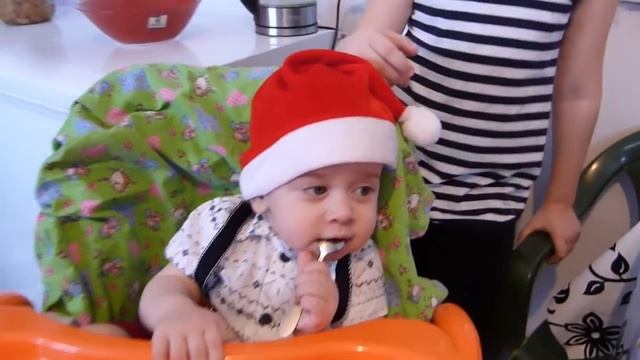 Отмечаем Рождество Христово /В деревне на дискотеке/Рождественский стол смотреть онлайн