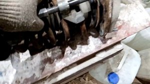 замена передних стойки чери Вери Бонус А13