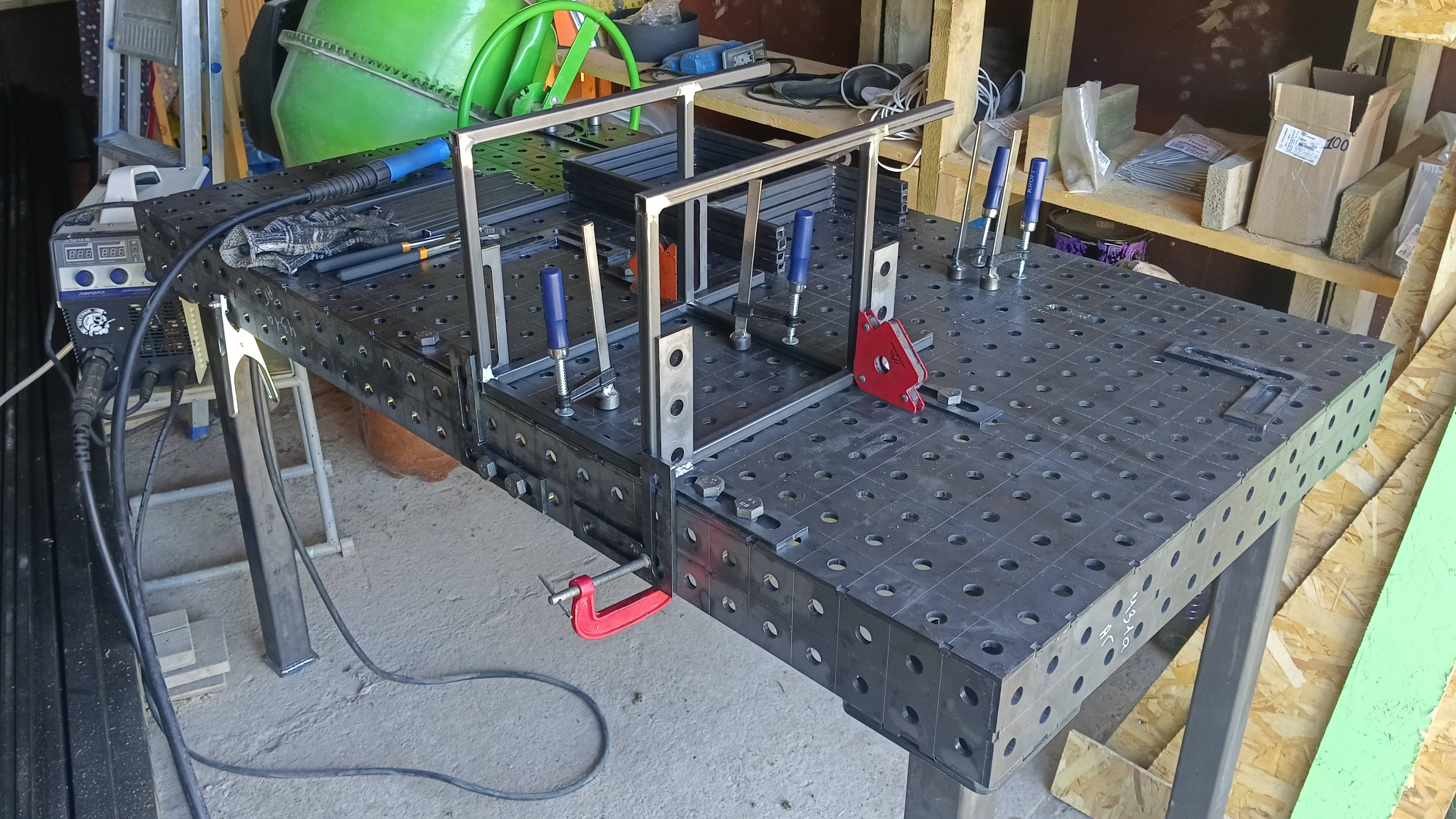 Сварка полуавтоматом АВРОРА 2000 смотреть онлайн