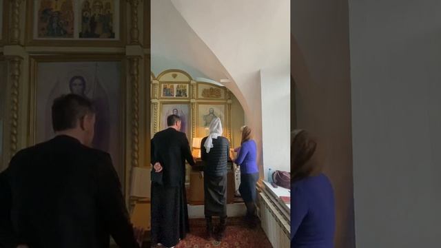 Вход Господень во Иерусалим. Начало утрени (ектения, Бог Господь и тропарь праздника) смотреть онлайн
