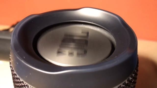Jbl Go, Flip 3, Charge 2+, Charge 3, Xtreme Bass Test смотреть онлайн
